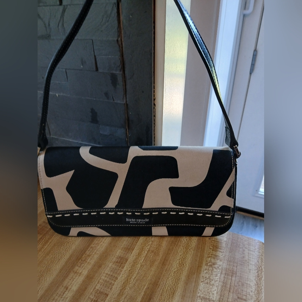 kate spade Black and Cream Shoulder Bag